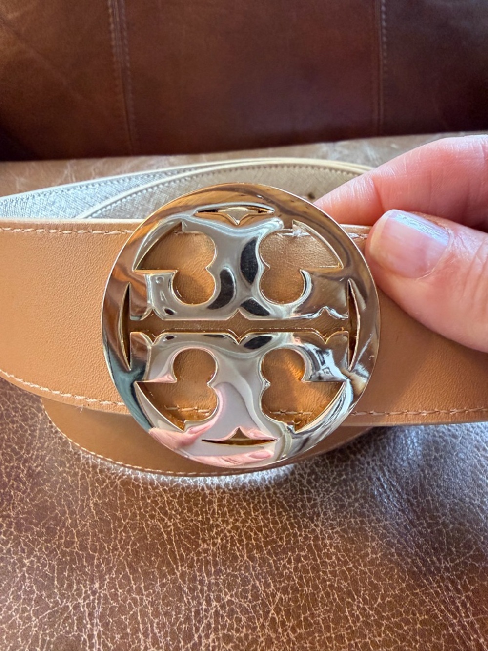 Tory Burch reversible Beige Leather Belt Gold Buckle, gold on the reverse side - Picture 2 of 5